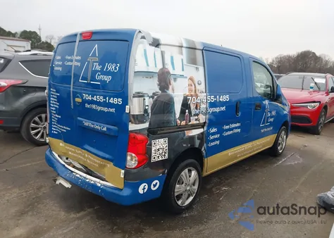 2017 Nissan Nv200 Sv z USA, uszkodzony, nr VIN 3N6CM0KN0HK717333